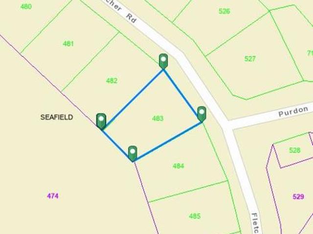 714 m² Land available in Kleinemonde