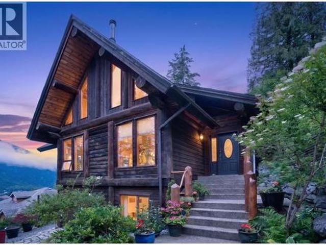714 Regent Street, Nelson, BC, V1L 6E5 house for sale | Listing ID 10393 | Royal LePage