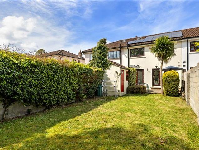 715,000 | 49 Tudor Lawns, Foxrock, Dublin 18 Russell Estate Agents 4995 MyHome. Ie Residential
