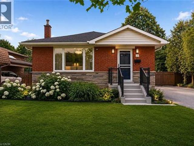 715 Drury Lane, Burlington, ON, L7R 2X9 house for sale | Listing ID 40847 | Royal LePage