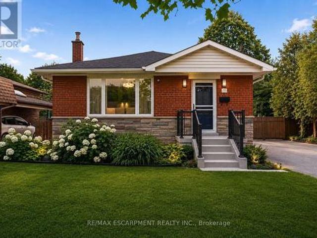 715 Drury Lane, Burlington, ON, L7R 2X9 house for sale | Listing ID W13572 | Royal LePage