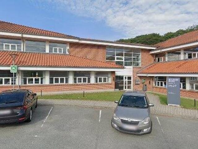 715 m2 kontor til leje i Viby J