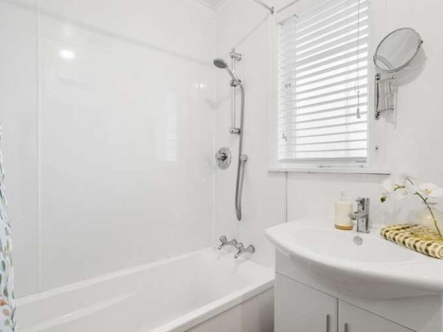 715 Te Atatu Road, Te Atatu Peninsula, Waitakere City