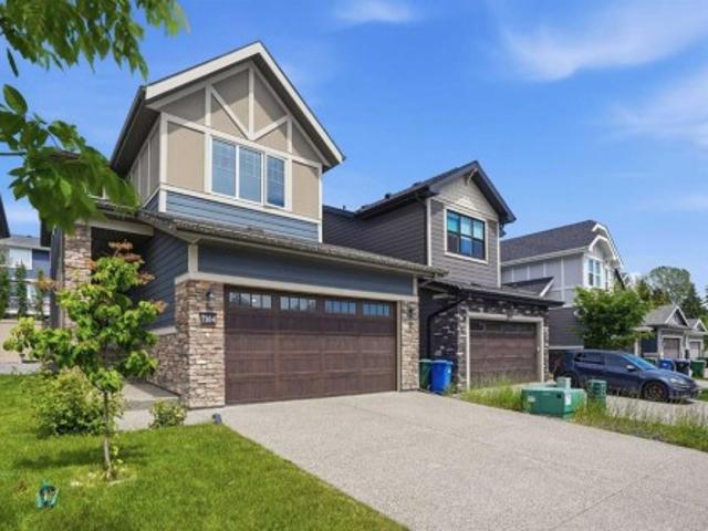 7164 11 Avenue Sw, Calgary, AB, T3H 3V5 house for sale | Listing ID A2326 | Royal LePage