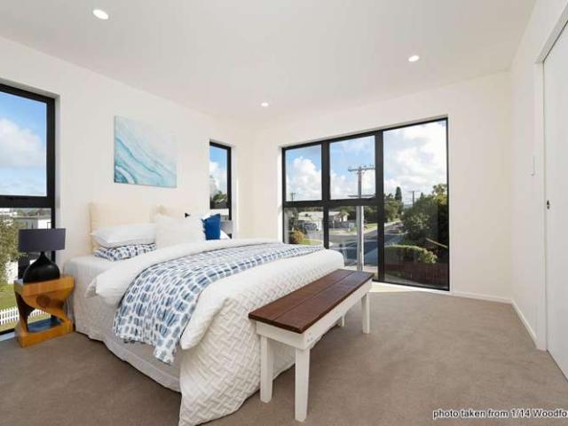 7/16 Woodford Avenue, Henderson, Waitakere City