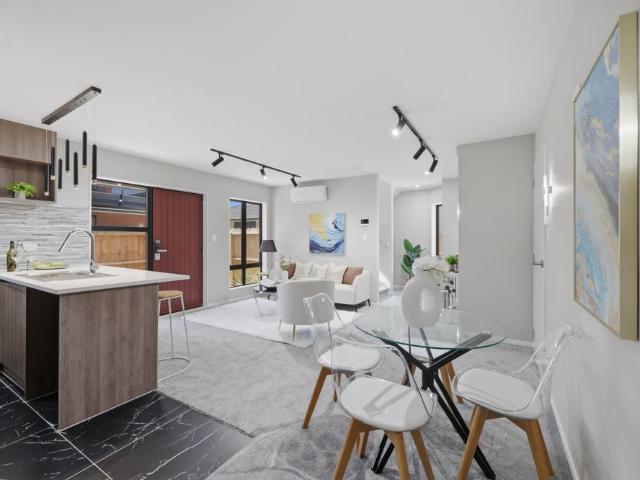 716C Massey Road, Mangere, Auckland