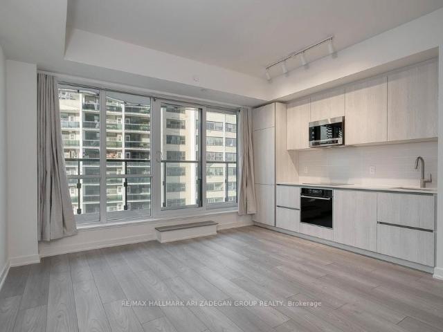 716N 120 Broadway Avenue, Toronto | Suspended, C12501 | Condos. Ca