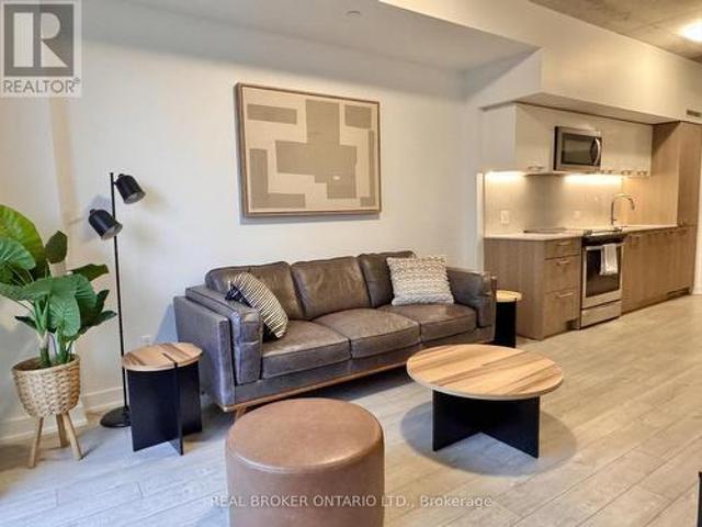 717 15 Baseball Place, Toronto, ON, M4M 0E6 lease for lease | Listing ID E13147 | Royal LePage
