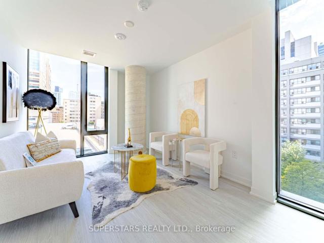 717 195 McCaul Street, Toronto | Sold, C12614 | Condos. Ca
