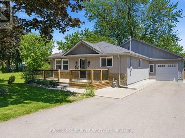 717 Hillview Crescent, Pickering, ON, L1W 2R6 house for sale | Listing ID E13468 | Royal LePage