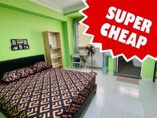 717 Jurong West Street 71 HDB Apartment Room Rental, $1,200, 1 Bed 1 Bath 161 sqft $7.45 psf