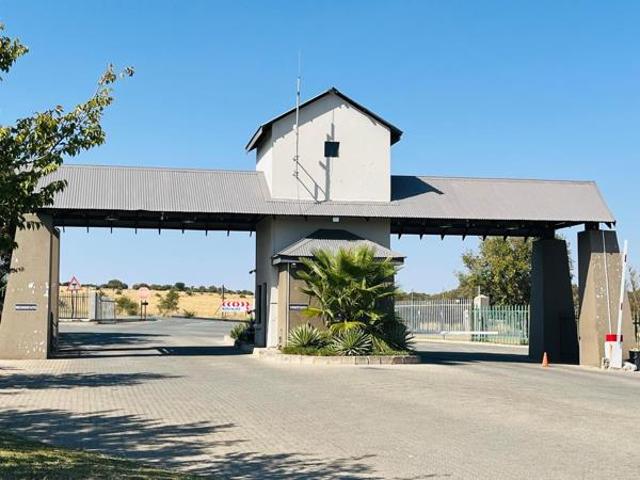 717 m² Land available in Parys Golf & Country Estate