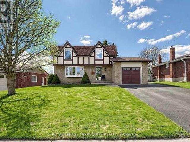 717 Westwood Drive, Cobourg, ON, K9A 4N3 house for sale | Listing ID X13454 | Royal LePage