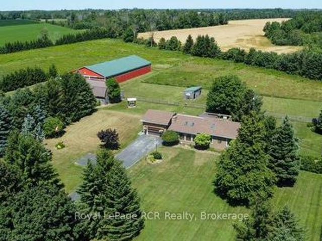 7195 Sixteenth Line, Mapleton, ON, N0G 1A0 farm for sale | Listing ID X13626 | Royal LePage