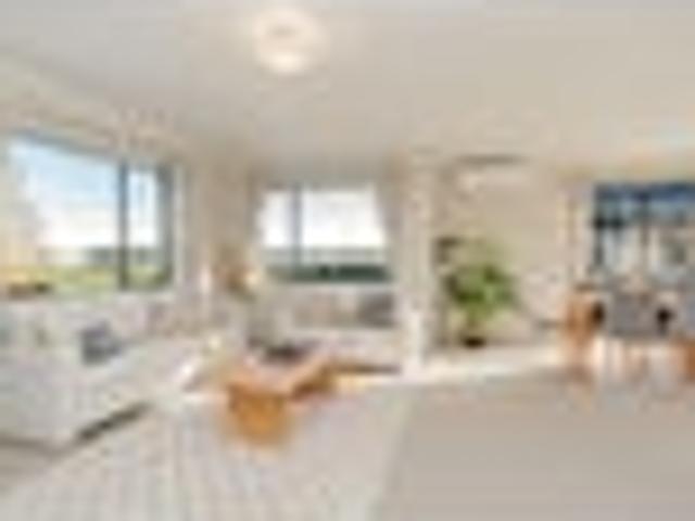 $719,000 Brick & Tile Living in Quiet Cul de sac!