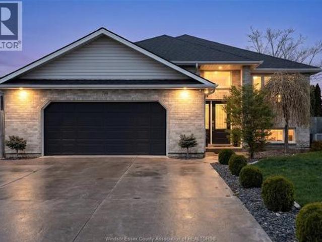 719 Helena Crescent, Belle River, ON, N8L 0P7 house for sale | Listing ID 26009 | Royal LePage