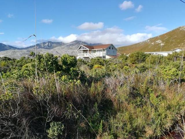719 m² Land available in Pringle Bay
