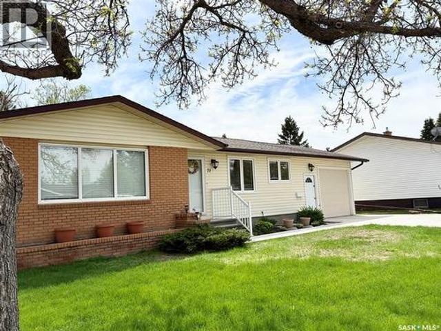 71 Dalebrooke Drive, Yorkton, SK, S3N 2N6 house for sale | Listing ID SK043031 | Royal LePage