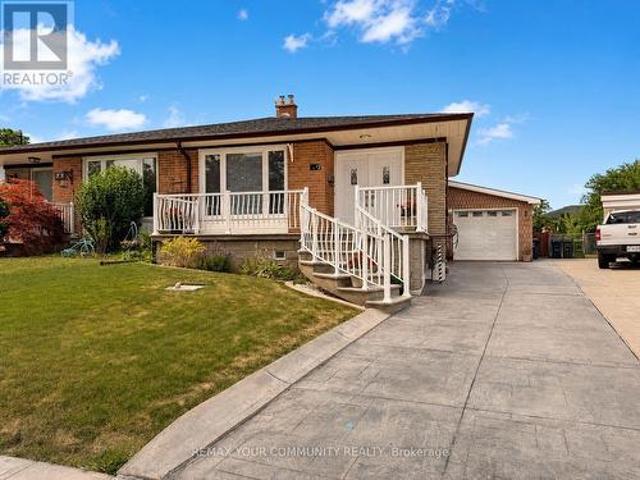 71 Gambello Crescent, Toronto, ON, M3J 1W2 house for sale | Listing ID W13589 | Royal LePage