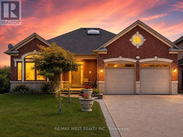 71 Gidleigh Park Crescent, Vaughan, ON, L4H 1J3 house for sale | Listing ID N13575 | Royal LePage