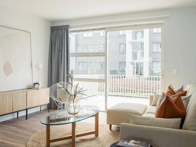 7/1 Karoro Court, Hobsonville, Waitakere City