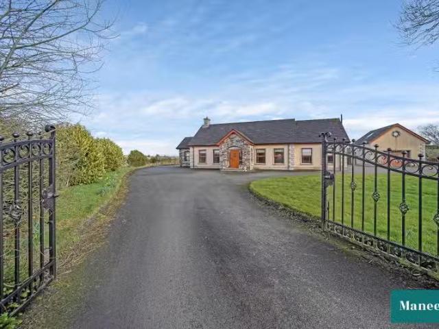 71 Lurganeden Road