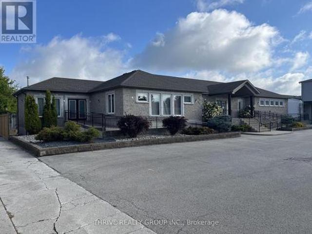 71 Maitland Terrace, Strathroy Caradoc Sw, ON, N7G 1L2 commercial for lease | Listing ID X13719 | Royal LePage