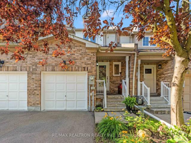 71 Ochalski Road, Aurora | Sold, N13597 | Condos. Ca