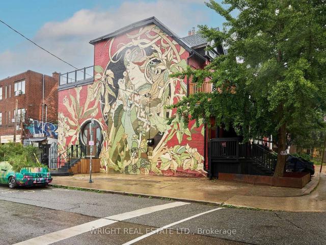 71 Oxford Street, Toronto | 3Beds/1Bath, Townhouse, $4,000/mo | Condos. Ca