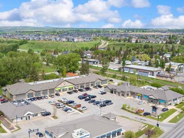 71 Riverside Dr, Okotoks, AB, T1S 1M3 commercial for sale | Listing ID 44460 | Royal LePage