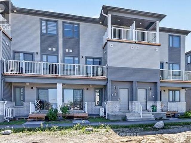 720 Lillian Freiman Private, Ottawa, ON, K2J 7K8 townhouse for lease | Listing ID X13432 | Royal LePage