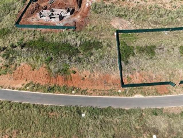 720 m² Land available in Seaton Estate