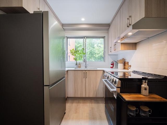 7211 Fielding 2 Bedroom Apartment for Rent at 7211 Av Fielding, Montréal, QC H4V 1R4 Loyola