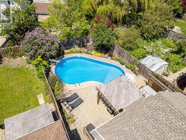 7220 Danton Promenade, Mississauga, ON, L5N 5C5 house for sale | Listing ID W13144 | Royal LePage