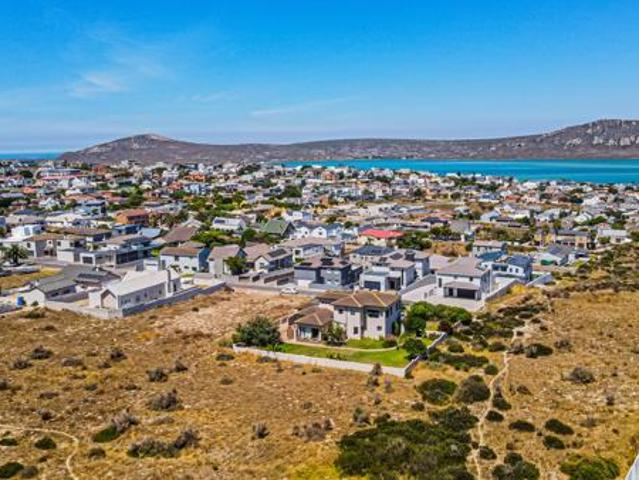 722 m² Land available in Myburgh Park