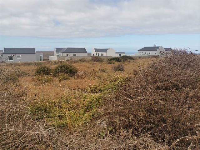 723 m² Land available in Hoogland
