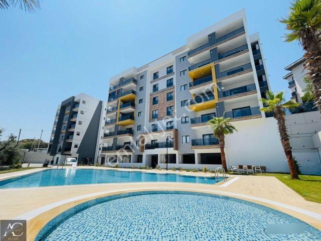 7/24 Güvenlık havuz bahçe kapalı Otopark doğalgaz kombi sosyal Alan lüx full Esyalı Fırsat Daire