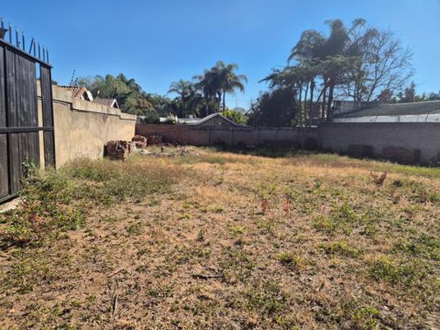 724 m² Land available in Bendor