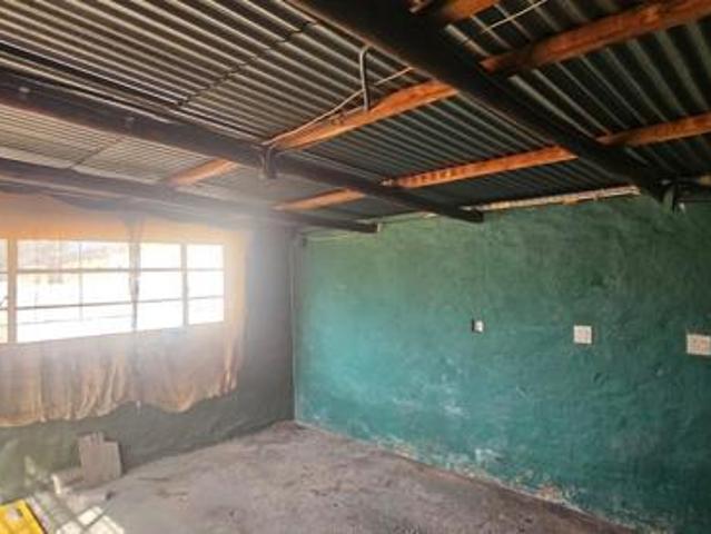 724 m² Land available in Heidelberg Central