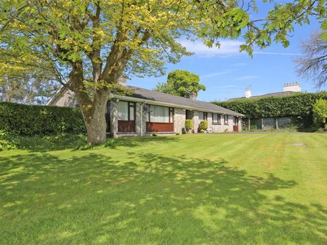 725,000 | Treetops, Shannon Lawn, North Circular Road, County Limerick GVM Auctioneers Limerick 4997 MyHome. Ie Residential