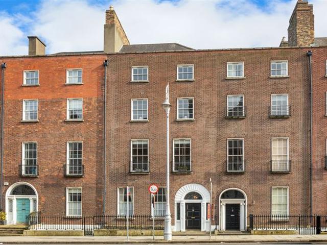 725,000 | 24 Dunloe Hall, 27 Merrion Street Upper, Dublin 2 Sherry FitzGerald Ballsbridge 5022 MyHome. Ie Residential