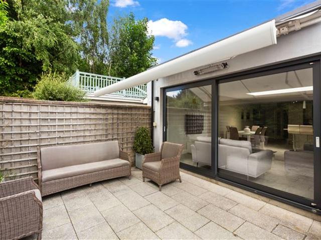 725,000 | 2 Berwick Hall, Whitehall Road, Churchtown, Dublin 14 Eoin O'Neill Property Advisers 5004 MyHome. Ie Residential