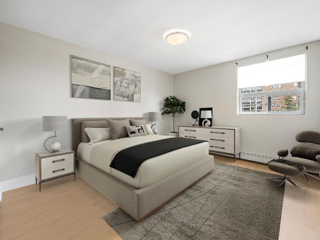 725 745 Wonderland Road South 2 Bedroom Apartment for Rent at 745 725 745 Wonderland Road South, London, ON N6K 1M1 Westmount