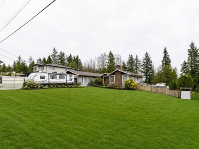 7262 A Street, Langley, BC, V2Y 2E4 Luxury Single Family Property For Sale | Listing ID R3150 | Royal LePage Carriage Trade Luxury Properties
