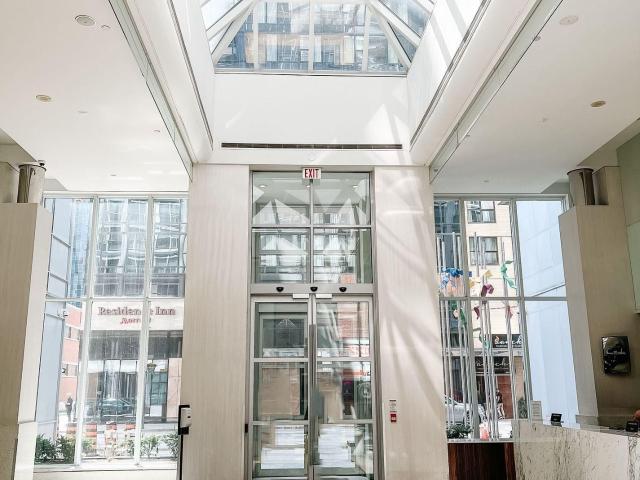 726 250 Wellington Street W, Toronto | 1Beds/1Bath, Condo, $2,300/mo | Condos. Ca