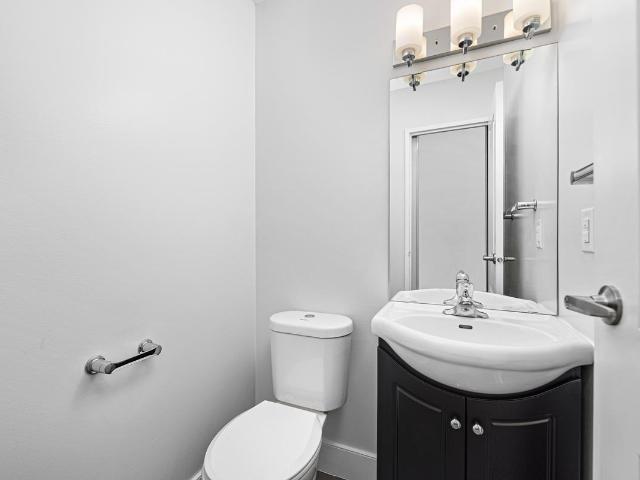 7280 Darcel Avenue 3 Bedroom Apartment for Rent at 7280 Darcel Ave, Mississauga, ON L4T 3T7 Malton