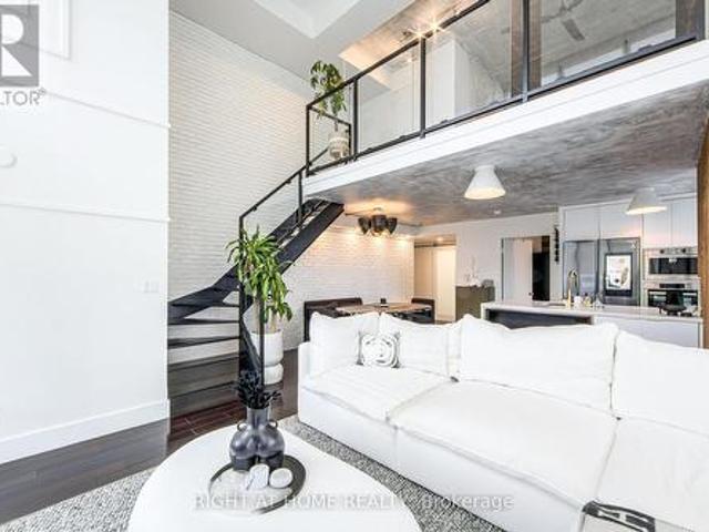 728 250 Manitoba Street Se, Toronto, ON, M8Y 4G8 condo for sale | Listing ID W13001 | Royal LePage