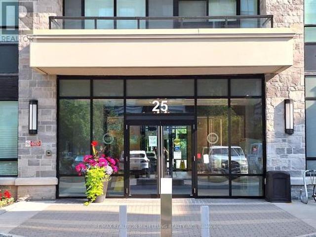 728 25 Water Walk Drive, Markham, ON, L6G 0G3 condo for sale | Listing ID N12221 | Royal LePage