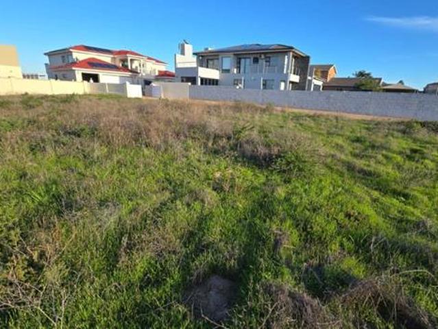 728 m² Land available in Myburgh Park