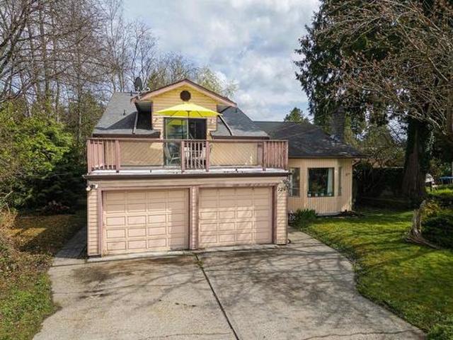 729 Maplewood Lane, Gibsons, BC, V0N 1V8 house for sale | Listing ID R2990 | Royal LePage
